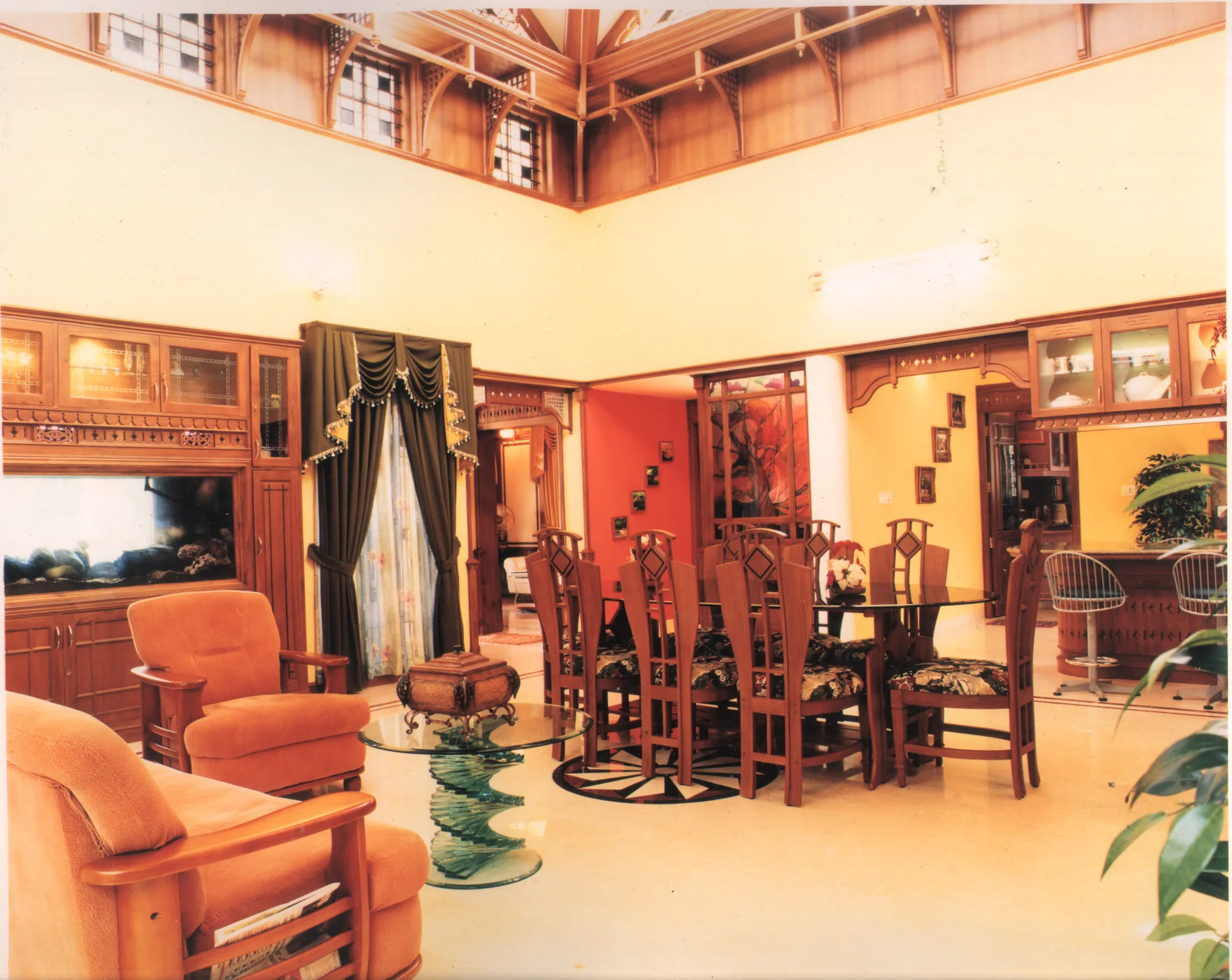 The Grand Manor, dining