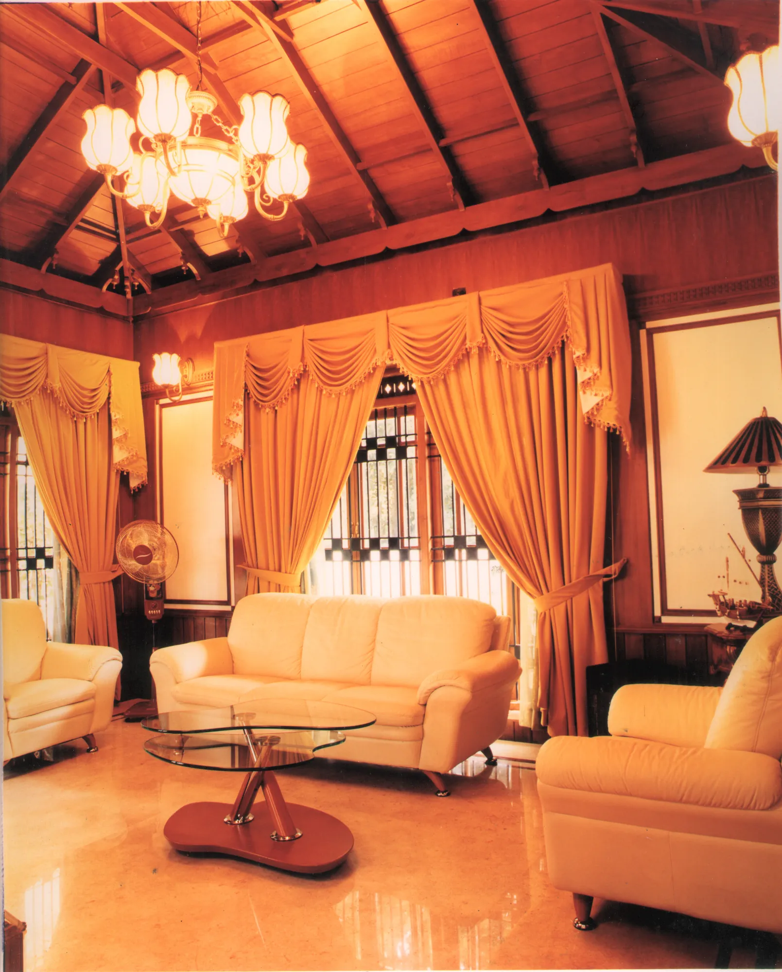 The Grand Manor, drawing room